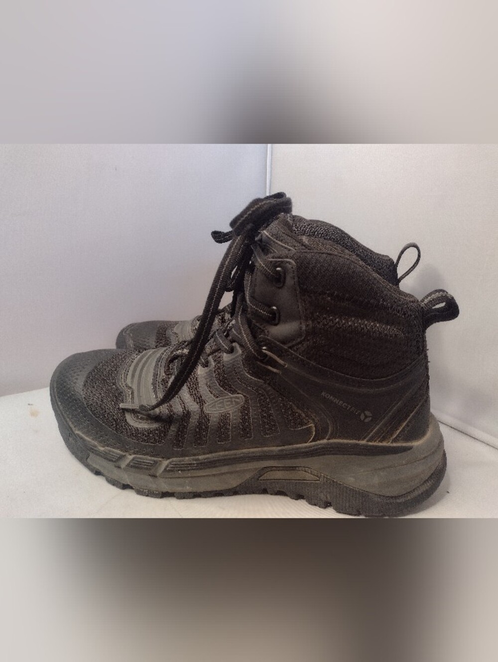 Keen Utility Kansas City Mid Carbon-Fiber Toe Boots Mens Size 9 EE Wide